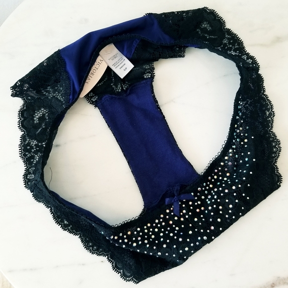 Victoria's Secret Vintage Dream Angels Lace Crystal Rhinestone Element Panty NWT - Picture 7 of 11